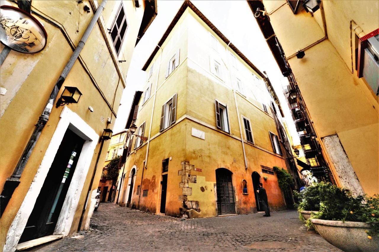 Campo De Fiori Relais Lägenhetshotell *